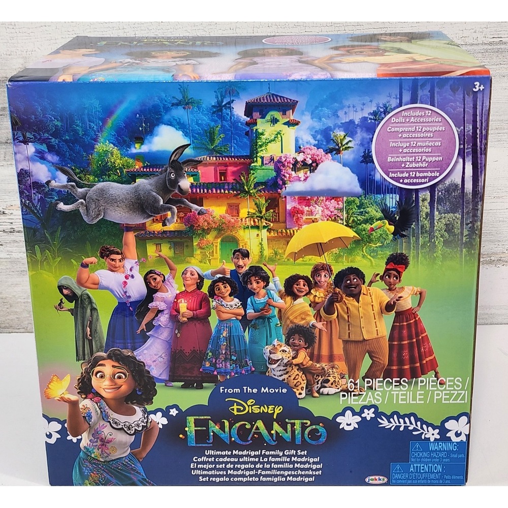 Disney's Encanto Ultimate Madrigal Family Dolls Gift Set Includes 12 Dolls